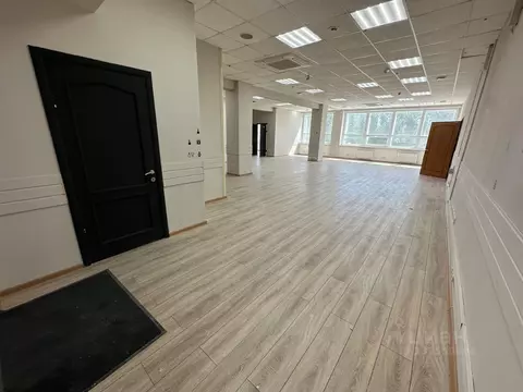 Офис в Свердловская область, Екатеринбург ул. Крестинского, 46А (240 ...
