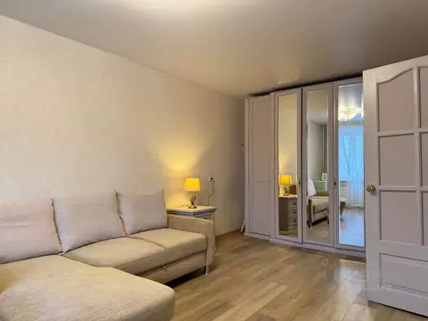 1-к кв. Санкт-Петербург Бухарестская ул., 72К1 (36.4 м)