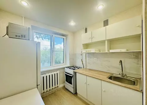 2-к кв. Москва пос. ЛМС, Центральный мкр, 25 (44.0 м)