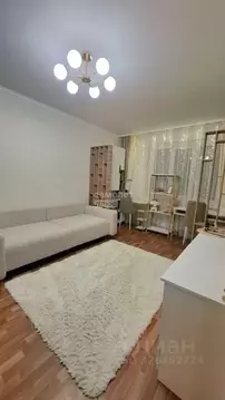 1-к кв. Курская область, Курск просп. Вячеслава Клыкова, 64 (36.0 м)