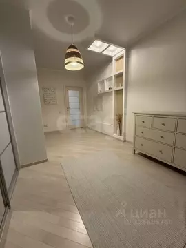 2-к кв. Тюменская область, Тюмень ул. Газовиков, 53к1 (68.0 м)