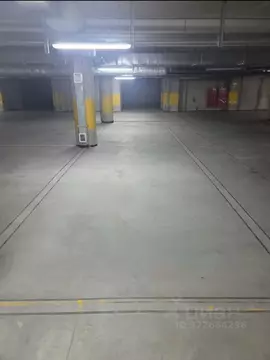 Гараж в Краснодарский край, Сочи ул. Кирпичная, 2к1 (16 м)