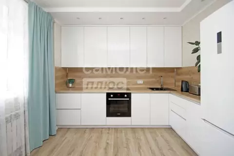 2-к кв. Омская область, Омск ул. Красный Путь, 137/2 (58.7 м)