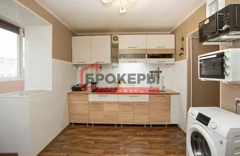 2-к кв. Севастополь просп. Генерала Острякова, 199 (56.0 м)