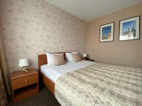 Комната Челябинская область, Челябинск ул. Овчинникова, 1 (40.0 м)