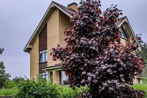 Дом в Ленинградская область, Выборгский район, Первомайское с/пос, ...