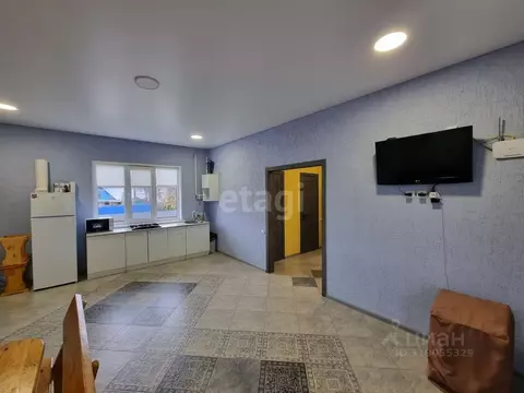 Помещение свободного назначения в Саратовская область, Балашов ул. 30 ...