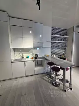 3-к кв. Приморский край, Владивосток Набережная ул., 5В (83.0 м)