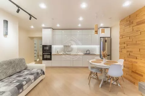 3-к кв. Алтайский край, Барнаул Взлетная ул., 13 (85.0 м)