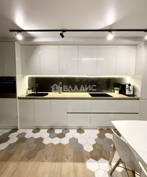 1-к кв. Воронежская область, Воронеж ул. Переверткина, 1/12 (50.0 м)