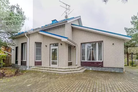 Коттедж в Московская область, Одинцовский городской округ, д. Малые ...