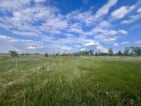 Участок в Воронежская область, Воронеж ул. Георгия Менглета (6.0 сот.)