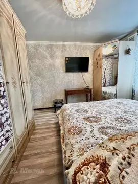 Продается 2-комнатная квартира