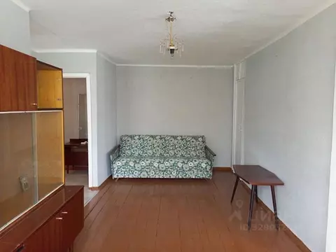 2-к кв. Пермский край, пос. Звездный ул. Бабичева, 3 (45.0 м)