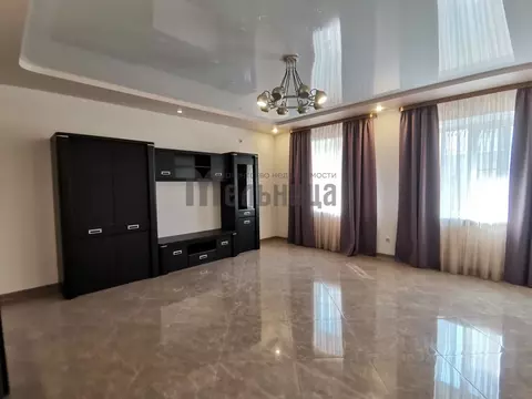 Дом в Волгоградская область, Волгоград Елецкая ул. (298 м)