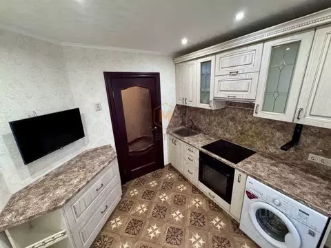 3-к кв. Белгородская область, Белгород ул. Губкина, 18б (72.2 м)