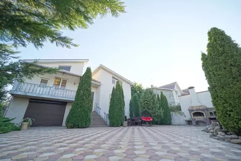 Дом в Краснодарский край, Краснодар ул. Геологическая, 32/3 (400 м)