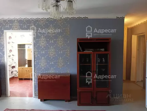3-к кв. Волгоградская область, Волгоград ул. Маршала Еременко, 124 ...
