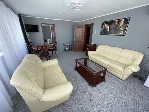 2-к кв. Самарская область, Самара ул. Максима Горького, 82 (55.0 м)