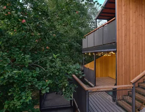 Дом в Ленинградская область, Всеволожский район, Токсовское городское ...