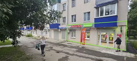 Торговая площадь в Самарская область, Новокуйбышевск ул. Миронова, 21 ...