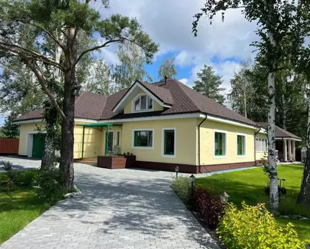 Коттедж в Свердловская область, Сысертский муниципальный округ, с. ...