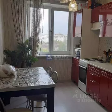 3-к кв. Тюменская область, Тюмень Восточный мкр, ул. Моторостроителей, ...