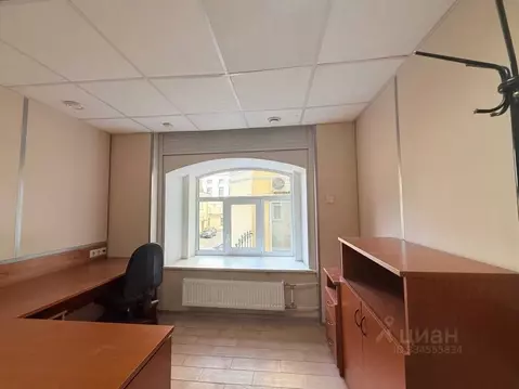 Офис в Санкт-Петербург Шпалерная ул., 26 (90 м)