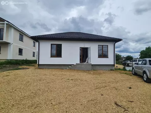 Дом в Трудовское сельское поселение, село Ивановка, Зелёная улица (110 ...