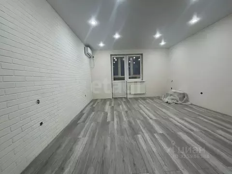 Студия Краснодарский край, Краснодар ул. Домбайская, 10/1к2 (29.7 м)