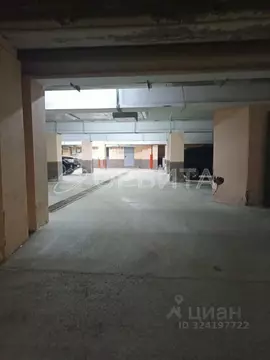 Гараж в Тюменская область, Тюмень Комсомольская ул., 13 (16 м)