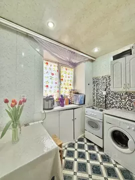 2-к кв. Омская область, Омск просп. Мира, 34В (42.2 м)