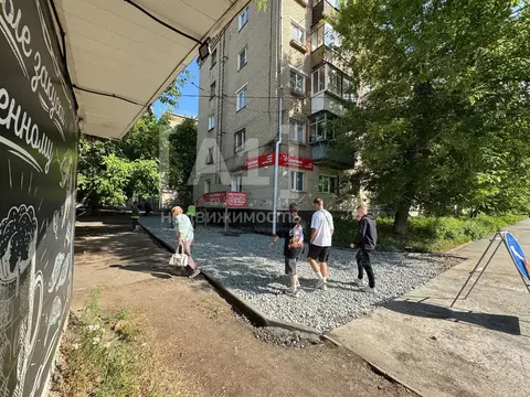 Торговая площадь в Челябинская область, Челябинск ул. Барбюса, 5 (70 ...