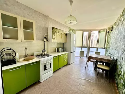 2-к кв. Волгоградская область, Волгоград ул. Имени Ивана Морозова, 9 ...