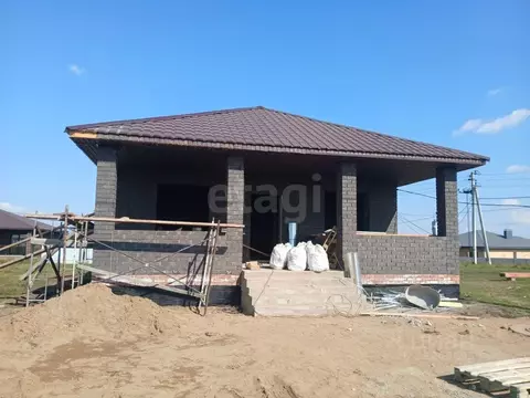 Дом в Башкортостан, Кармаскалинский район, Кабаковский сельсовет, д. ...