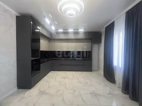 Дом в Ставропольский край, Михайловск Шпаковский район, ул. Анатолия ...