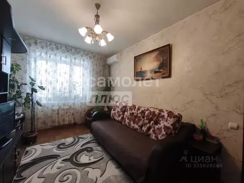 2-к кв. Омская область, Омск просп. Комарова, 16 (52.8 м)