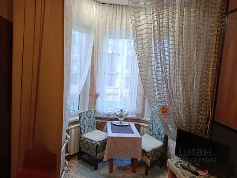 Комната Санкт-Петербург просп. Средний Васильевского острова, 14/45