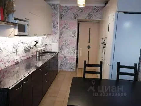 2-к кв. Ханты-Мансийский АО, Сургутский район, пос. Солнечный ул. ...