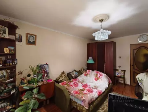 3-к кв. Коми, Сыктывкар Нижний Чов мкр, ул. Магистральная, 15 (68.0 м)