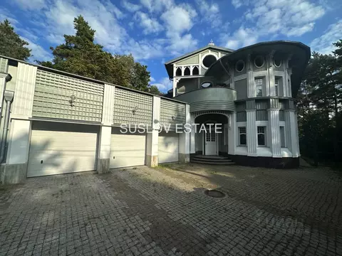 Дом в Санкт-Петербург, Санкт-Петербург, Сестрорецк Ермоловский просп., ...