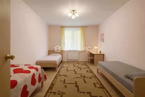 Продается 3-комнатная квартира