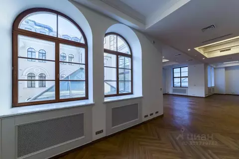 Офис в Санкт-Петербург Садовая ул., 34 (281 м)