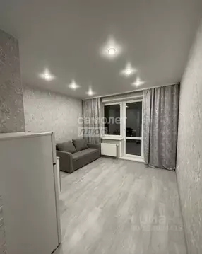 Студия Тюменская область, Тюмень ул. Тальниковая, 3 (21.3 м)