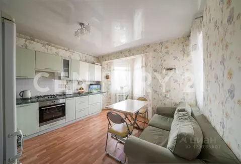 3-к кв. Ленинградская область, Всеволожск Заводская ул., 3к2 (93.8 м)