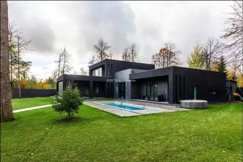 Коттедж в Московская область, Одинцовский городской округ, д. Сивково, ...