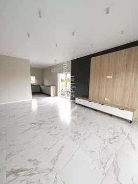 Дом в Тюменская область, Тюменский район, д. Елань Береговая ул., 10 ...