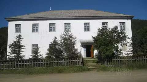 Помещение свободного назначения в Хабаровский край, с. Аян ул. ...