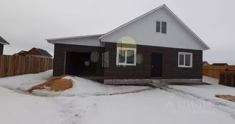 Дом в Иркутская область, Иркутский муниципальный округ, д. Куда ул. ...