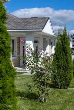 Дом в Крым, Симферопольский район, Трудовское с/пос, с. Строгоновка  ...